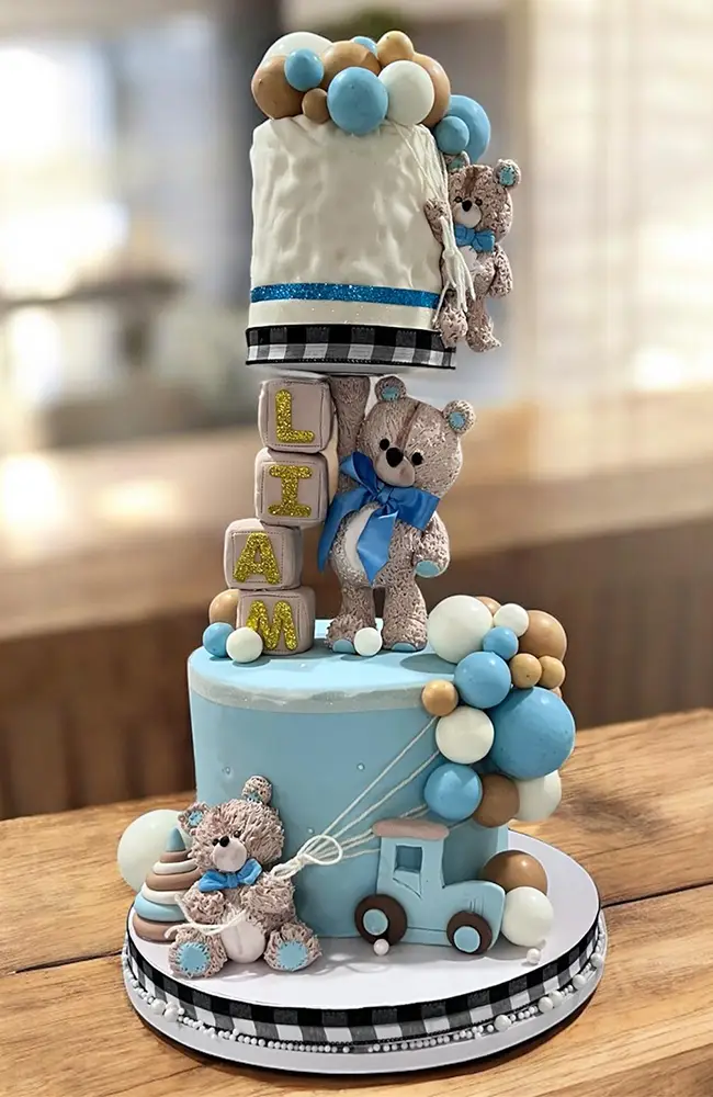 Levitating Cake 1
